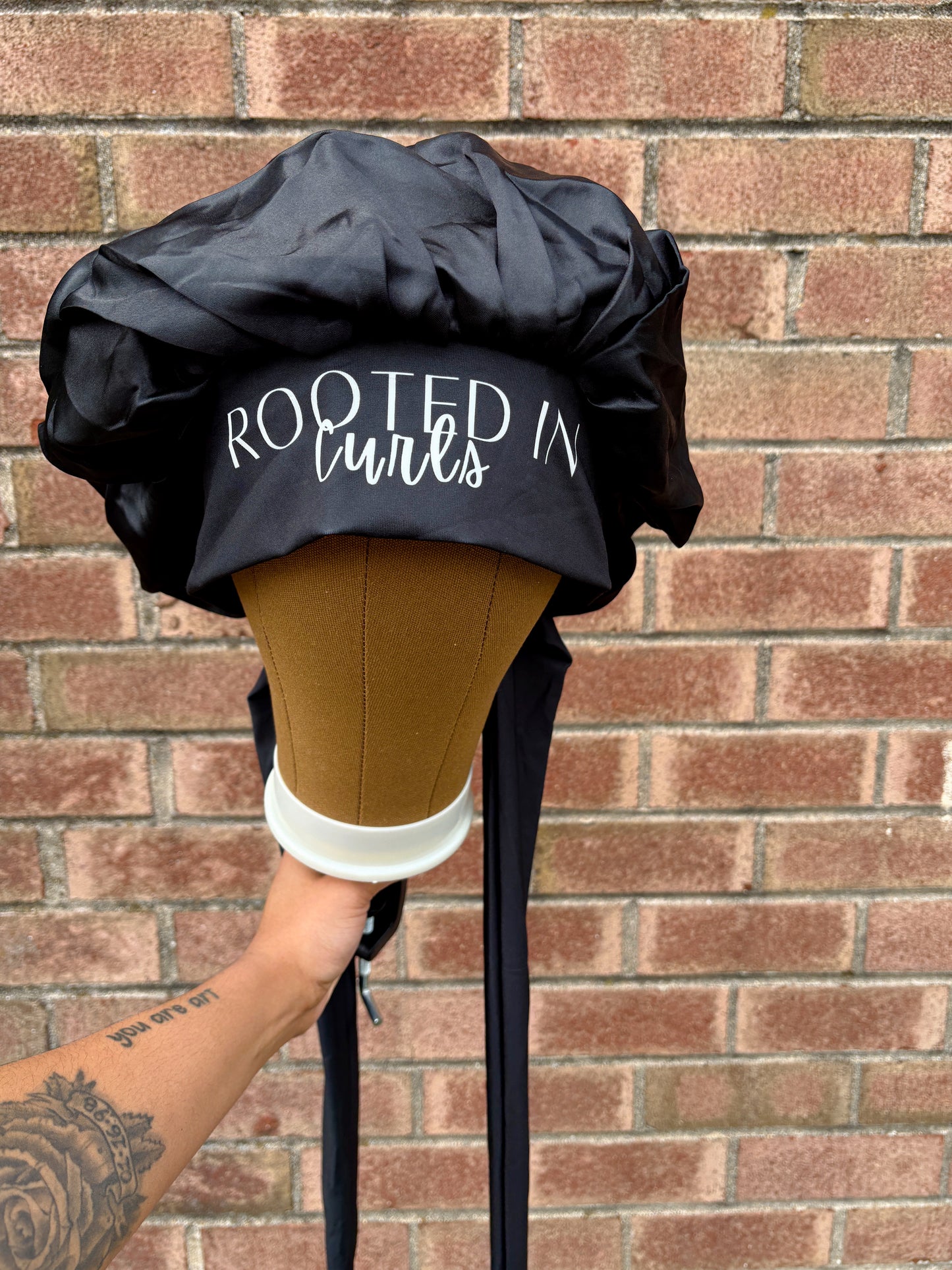 RiC Luxury Bonnet